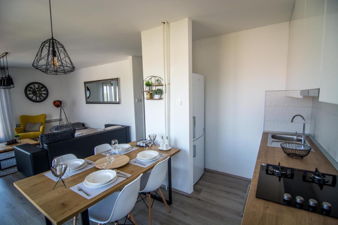 Appartement Sky à Slavonski Brod Extérieur photo